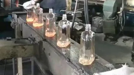 Fabrik-kundenspezifische unregelmäßige Form-Malerei-Grünboden-Weinglas-Flasche